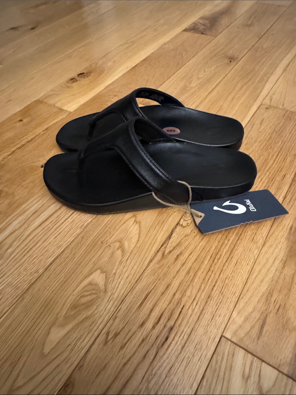 NWT olukai kipea lipi Black Flip-Flop Sandals - Picture 4 of 10